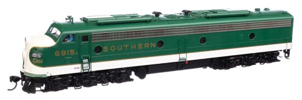 Walthers 920-49921 HO Southern EMD E8 A-A Diesel Loco - Standard DC #6903 & 6915 Fashion - Image 3